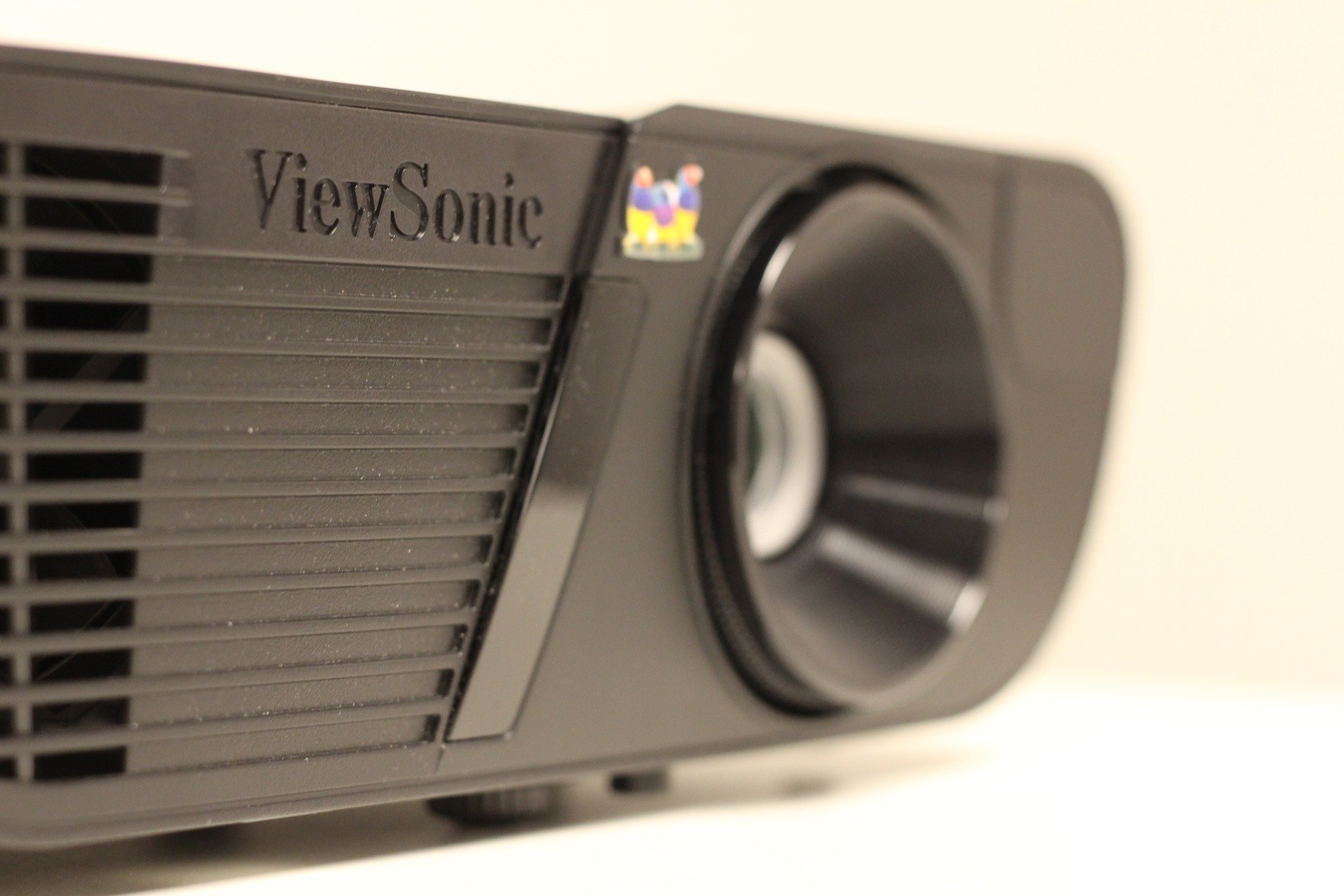 Full HD 1080p Projector Rental - Vancouver Projector Rentals