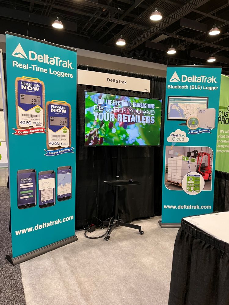 TV-Rentals-for-the-exhibition-hall Commercial display screen rental used to showcase promotional video content at a Vancouver convention center exhibition